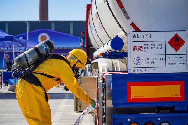2023年全國危險貨物道路運輸從業人員安全應急能力全國總決賽在寧波鎮海舉辦